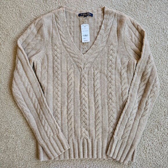 Brooks Brothers Sweaters - NWT Cashmere Cable Knit V-Neck Sweater Brooks Brothers XS